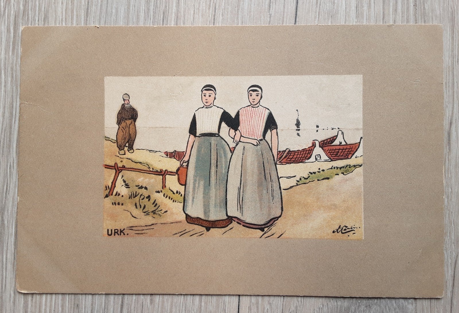 Urk oude kunstkaart klederdracht vrouwen, Verzamelen, Ophalen of Verzenden, 1920 tot 1940, Ongelopen, Klederdracht