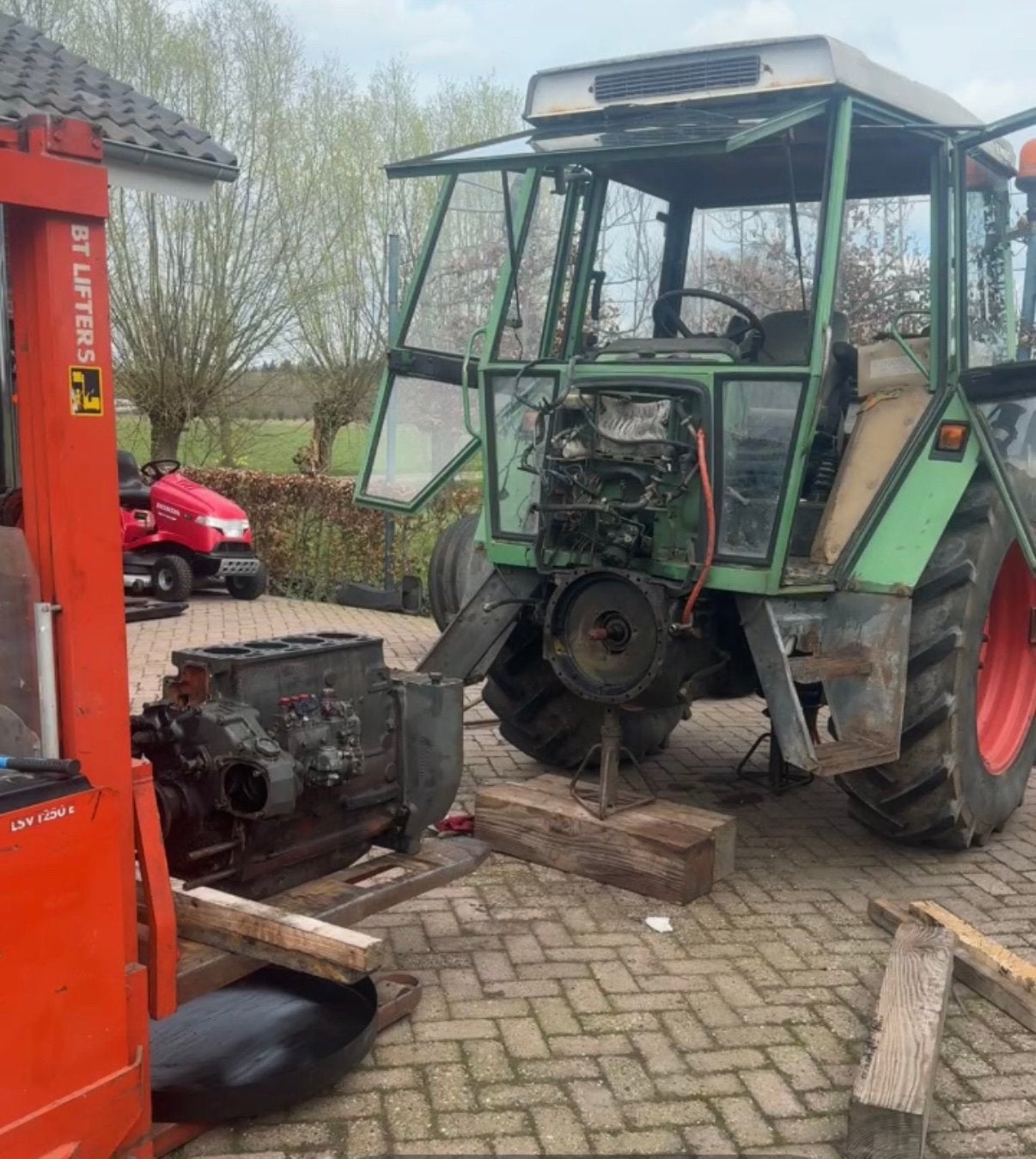 MWM 226-4 / Fendt 308 motor gezocht, Ophalen