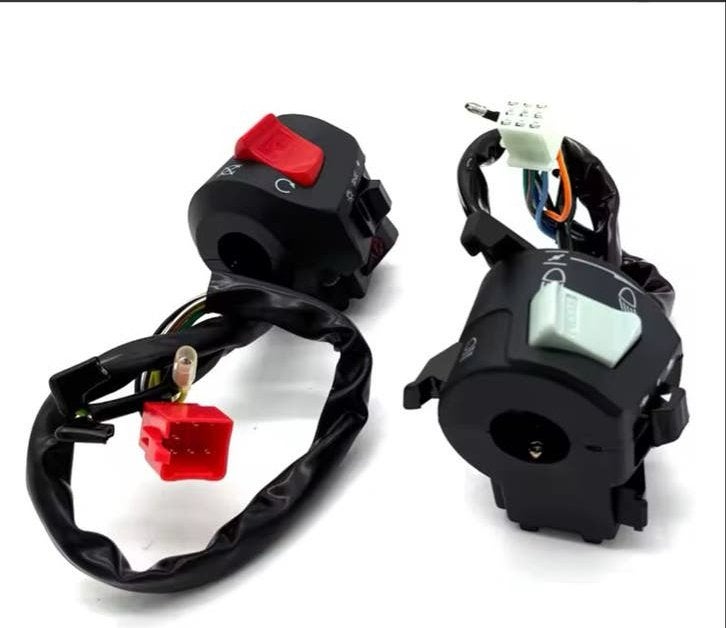 StuurSchakelaars Set nieuw - Universeel motor/brommer/quad, Ophalen of Verzenden, Nieuw