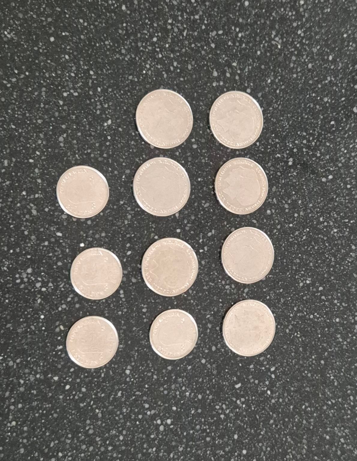 7 Rijksdaalders en 4 Guldens Beatrix Juliana 1980, Ophalen of Verzenden, Koningin Juliana, 2½ gulden