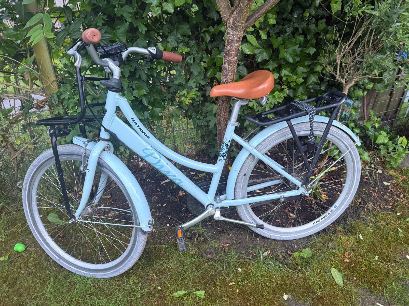 Batavus Diva 24 inch met 3 versnellingen en handremmen, Ophalen, Gebruikt, Velgrem, Versnellingen