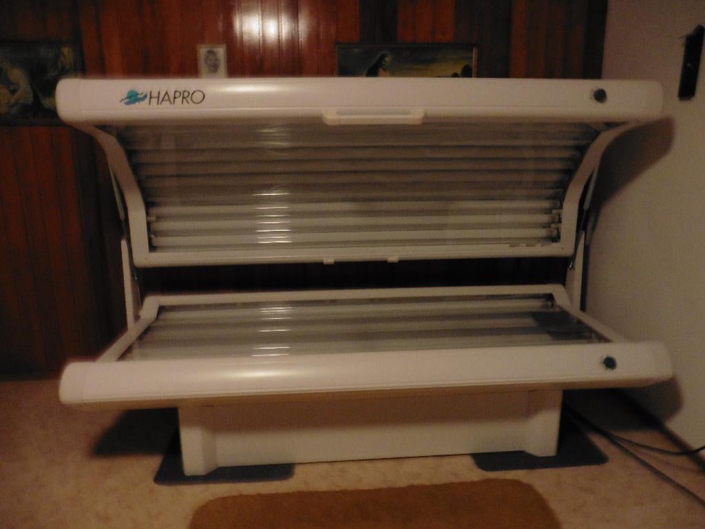 Zonnebank  Van  het topmerk Hapro z.g.a.n., Witgoed en Apparatuur, Zonnebanken en Gezichtsbruiners, Ophalen, Zo goed als nieuw