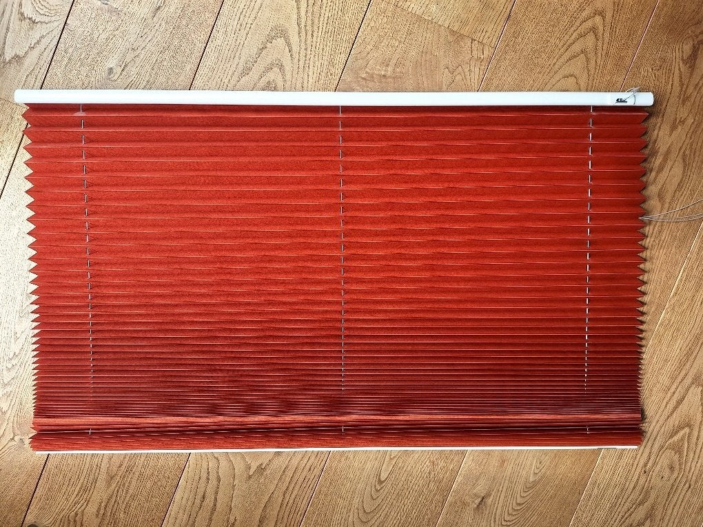 Verosol plissé gordijnen, Ophalen, Overige materialen, Rood, Zo goed als nieuw
