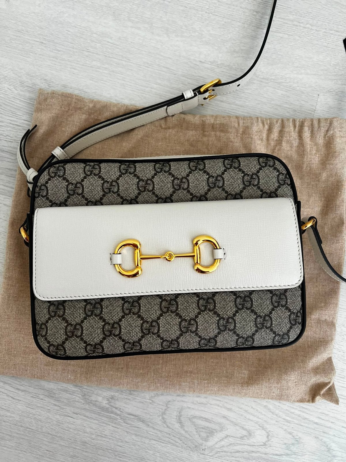 Gucci Horsebit Schoudertas - Nieuw - Origineel - Compleet, Sieraden, Tassen en Uiterlijk, Tassen | Damestassen, Ophalen of Verzenden