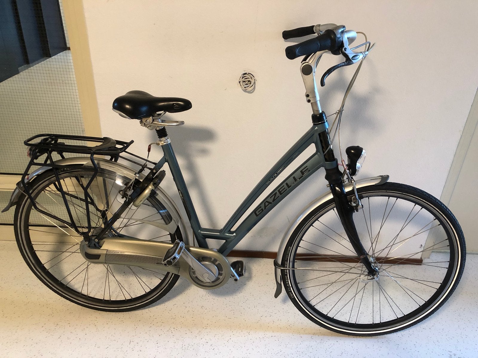 Gazelle aristo goldline lite city 54cm, Fietsen en Brommers, Fietsen | Dames | Damesfietsen, Ophalen, 53 tot 56 cm, Versnellingen