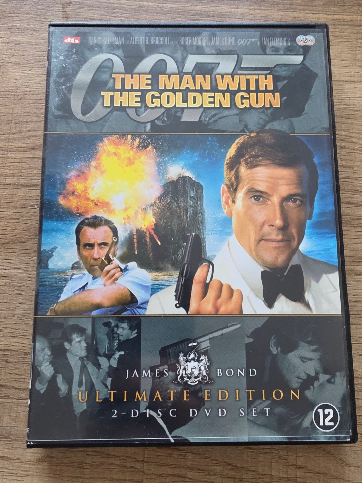 James bond The man with the golden gun , 1974 , ultimate, Vanaf 12 jaar, Ophalen of Verzenden, Zo goed als nieuw