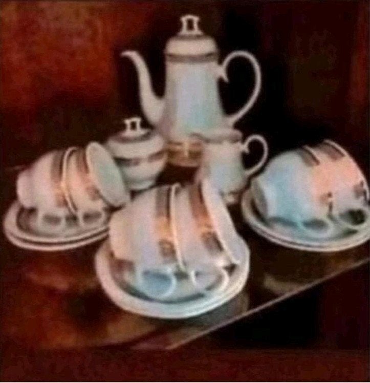 Koffie/thee servies van Porcelein bestaande uit 1 Theepot m, Ophalen of Verzenden