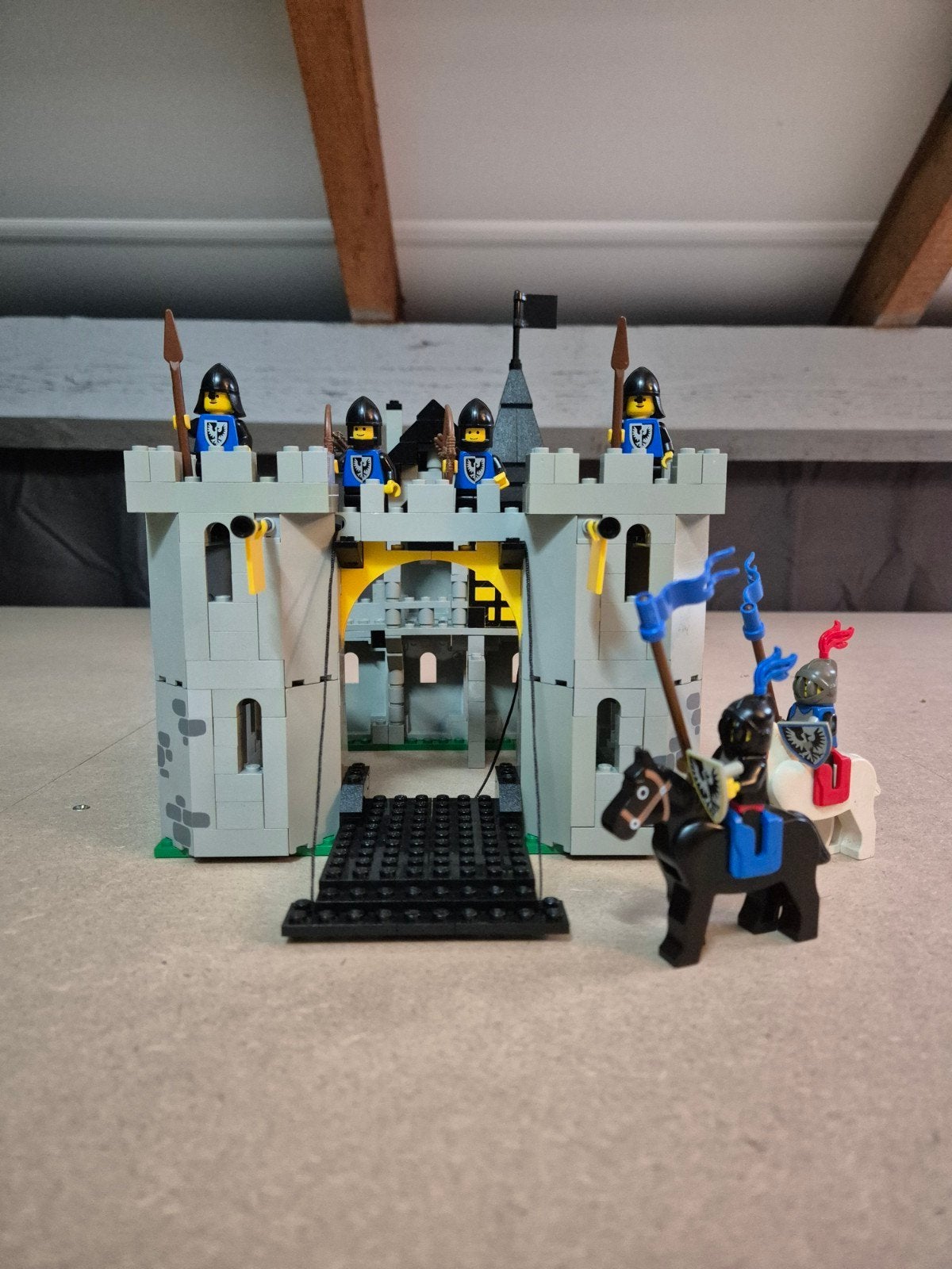 lego 6074 Ridder Kasteel black falcon, Kinderen en Baby's, Gebruikt, Lego, Ophalen of Verzenden, Castle