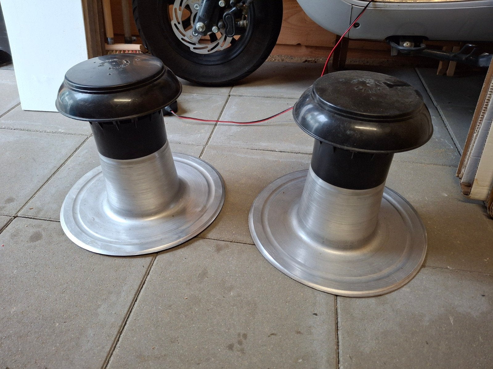 2x Dakventilator / Afzuiger voor Camper/Caravan, Doe-het-zelf en Verbouw, Ventilatie en Afzuiging, Ophalen of Verzenden, Gebruikt