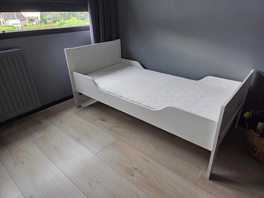 Kinderbed 150x70 met matras - nog in goede staat, Ophalen, 70 tot 85 cm, 140 tot 160 cm, Zo goed als nieuw