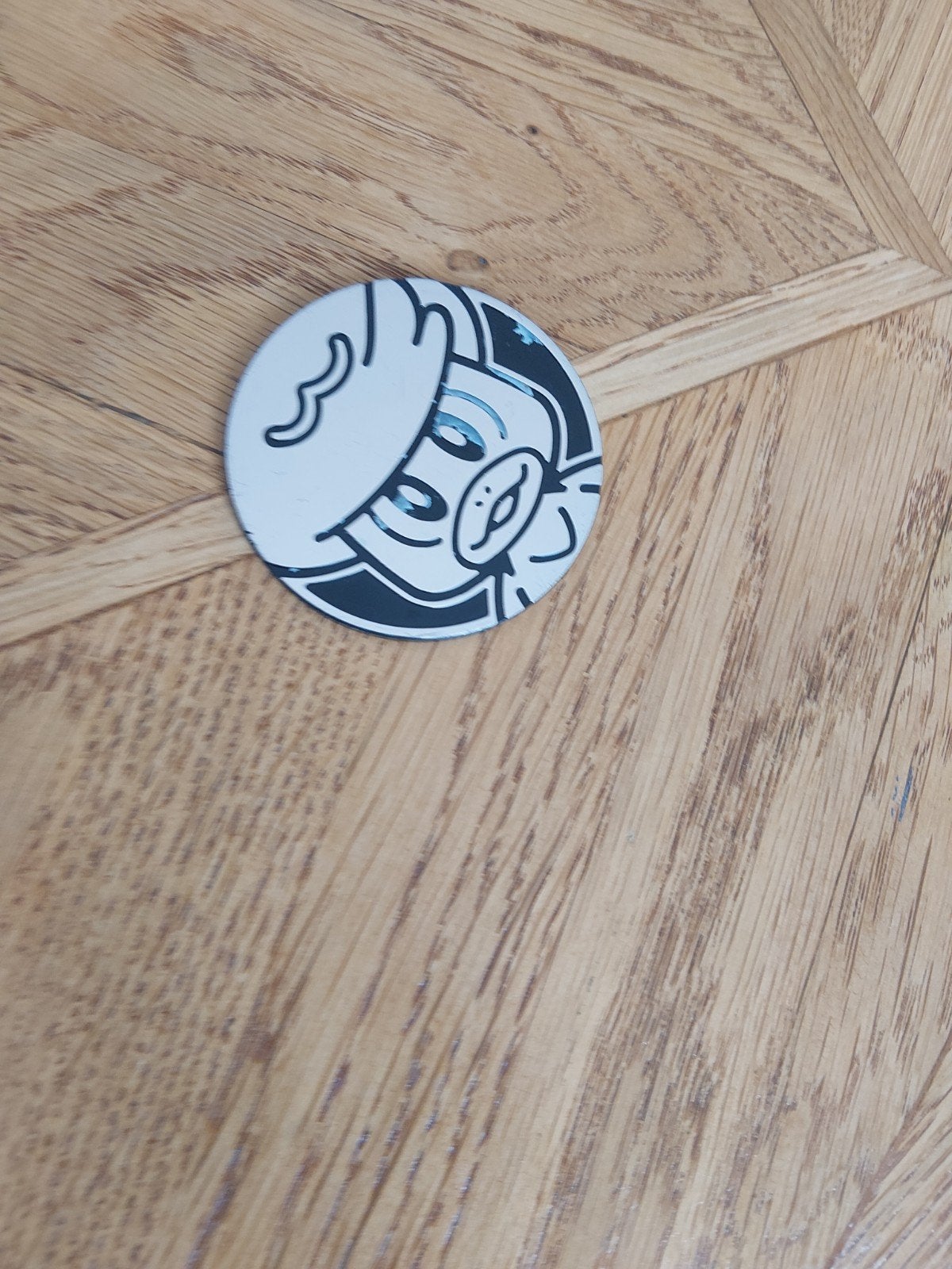 Pokémon kaarten collectie met tin box en munt, Ophalen of Verzenden