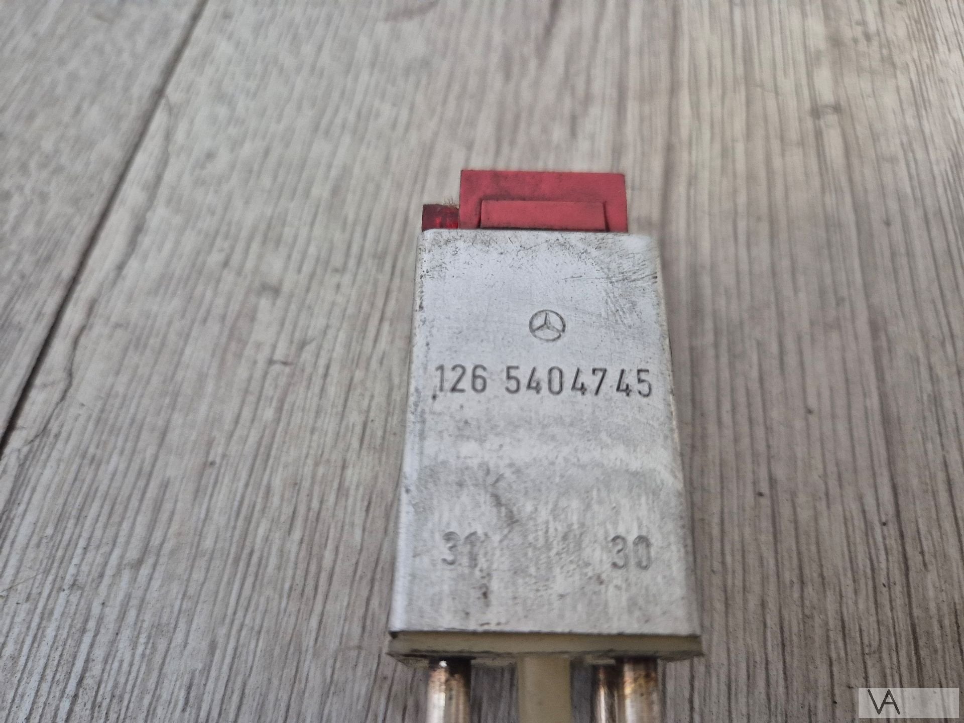 Relais overspanning van Mercedes 1265404745 €30 W124 W126, Gebruikt, -, Ophalen of Verzenden, -