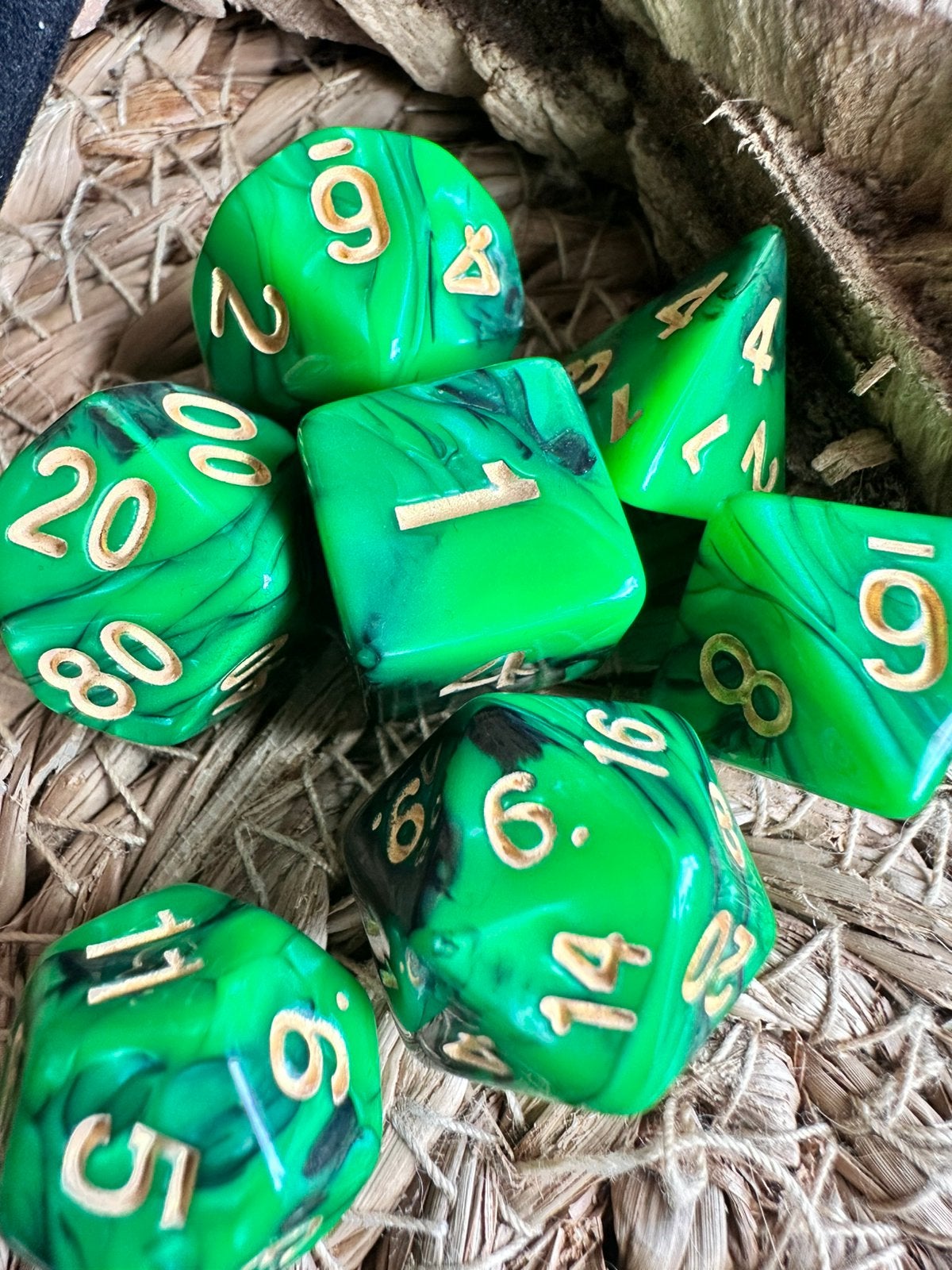 DND dice / groen - zwart / dobbelstenen / RPG / D&D / Nieuw, Hobby en Vrije tijd, Wargaming, Ophalen of Verzenden, Nieuw, Overige soorten
