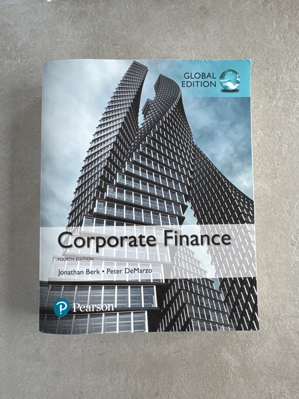 Corporate Finance - Jonathan Berk, Peter DeMarzo (Global Ed., Ophalen of Verzenden, Gamma, Zo goed als nieuw, HBO