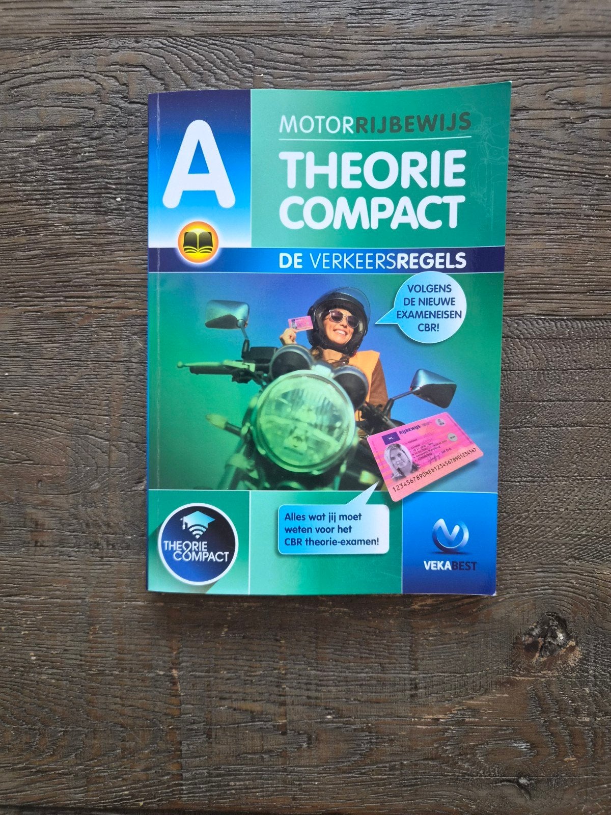 Motorrijbewijs Theorieboek, Ophalen of Verzenden, Zo goed als nieuw, Algemeen, Vekabest