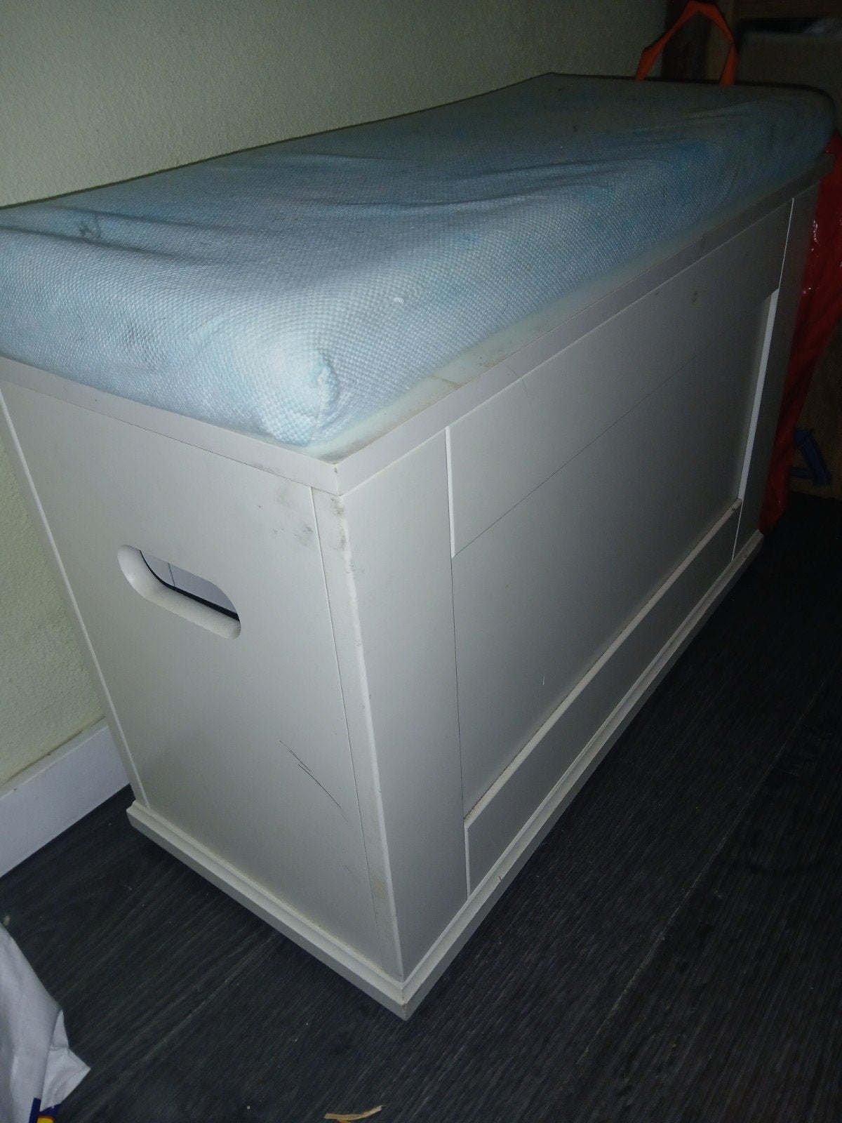 Opbergbankje met kussen - 69x30x51 cm, Huis en Inrichting, Ophalen, Gebruikt, Wit, Hout