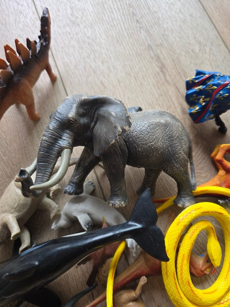 Dieren verzameling o.a. Schleich, Ophalen of Verzenden, Zo goed als nieuw, Wild dier, Beeldje of Figuurtje