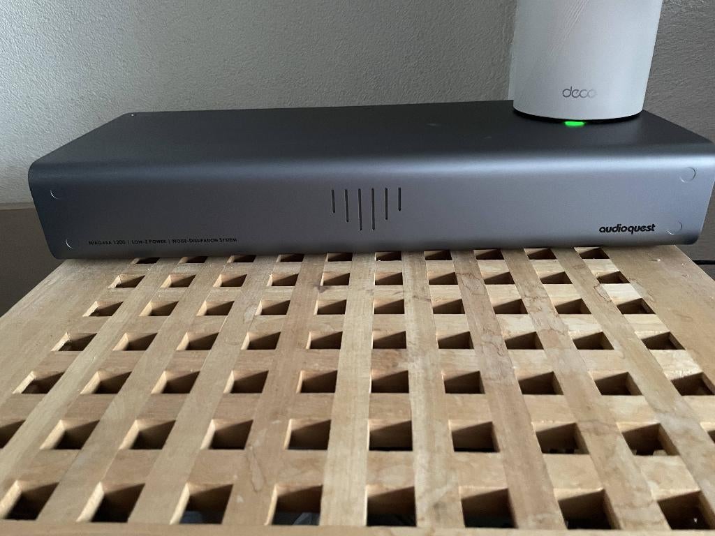 AudioQuest Niagara 1200, Audio, Tv en Foto, Audiokabels en Televisiekabels, Ophalen, Zo goed als nieuw, Minder dan 2 meter, Overige kabels