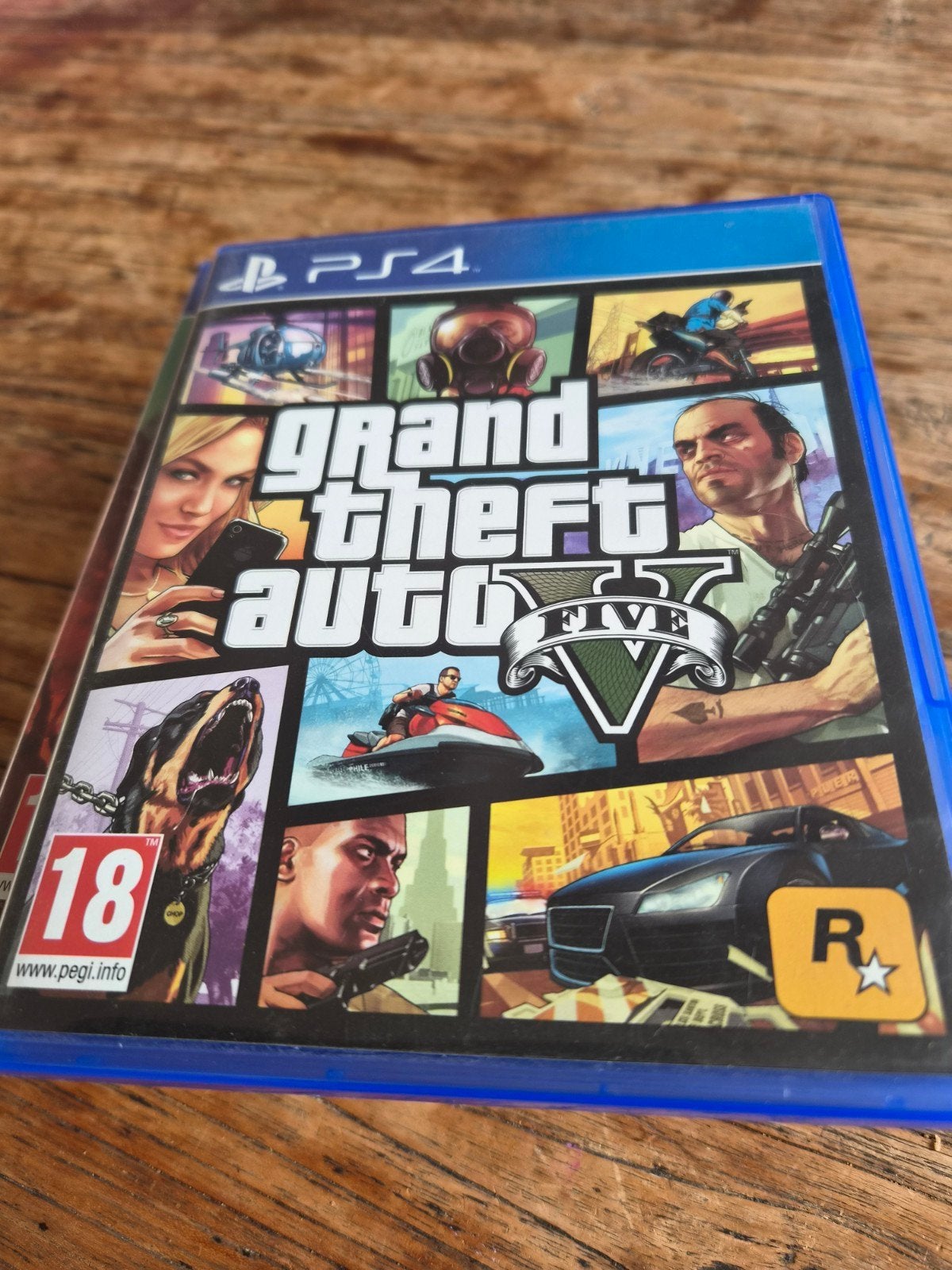 Grand Theft Auto V (GTA 5) PS4 - Zo goed als nieuw, Spelcomputers en Games, Avontuur en Actie, Online, Vanaf 18 jaar, 1 speler