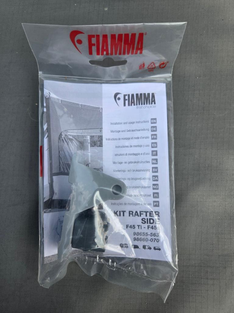 Fiamma Kit Rafter Side F45 Ti - F45s- nieuw, Ophalen of Verzenden, Nieuw