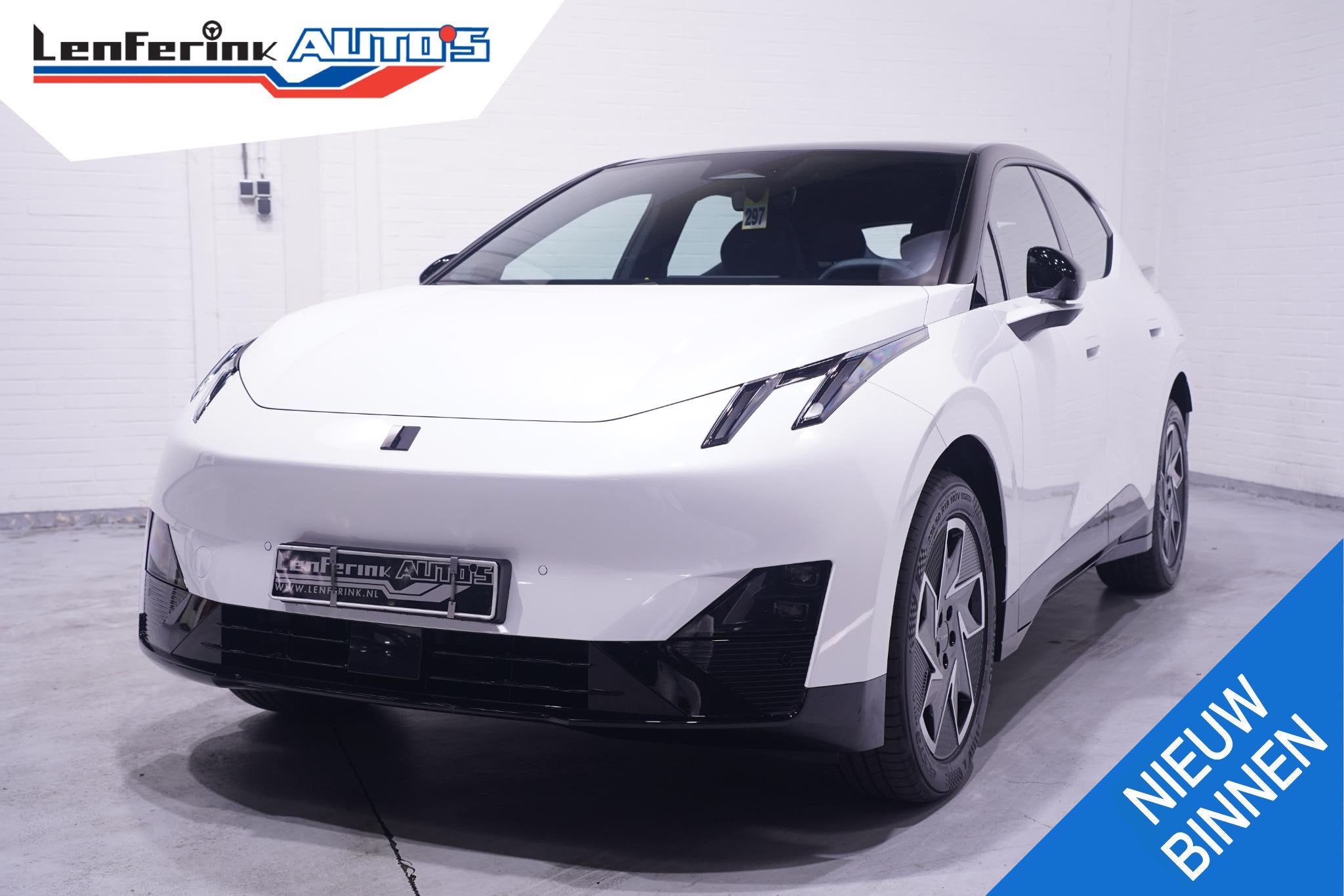 Lynk & Co 02 Core 66 kWh SOH 99% Apple Carplay Panoramadak A, Gebruikt, 1795 kg, Wit, 1600 kg