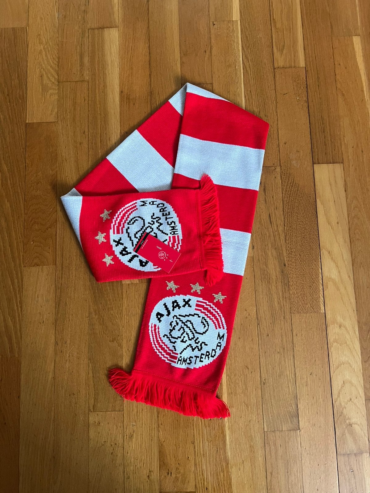 Originele en Nieuwe Ajax sjaal - met kaartje, Verzamelen, Sportartikelen en Voetbal, Ophalen of Verzenden, Nieuw, Ajax, Vaantje of Sjaal