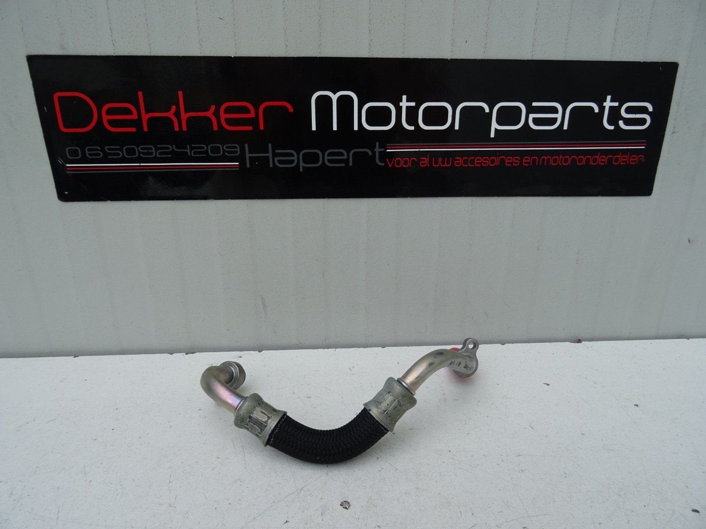 Rechter Olie Koeler leiding Yamaha YZF R1 2015-2016-2017 >, Motoren, Ophalen of Verzenden, -, -, -