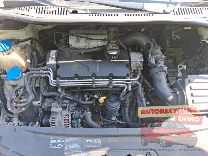 Versnellingsbak van een Volkswagen Caddy, Auto-onderdelen, Ophalen, Gebruikt, -, Volkswagen