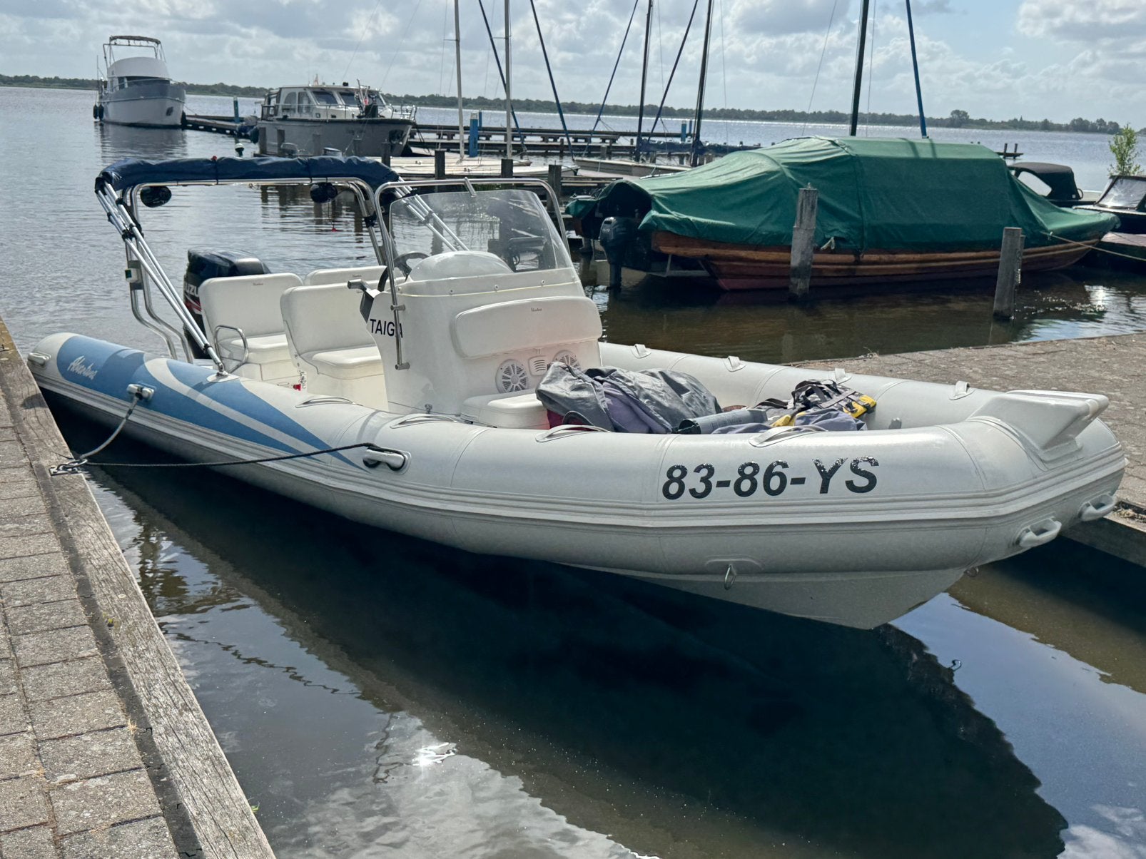 Adventure 650 RIB – Suzuki 175 pk – Tandemasser – Lowrance, Watersport en Boten, Brig, 2 m, Zonnedek, 175 pk