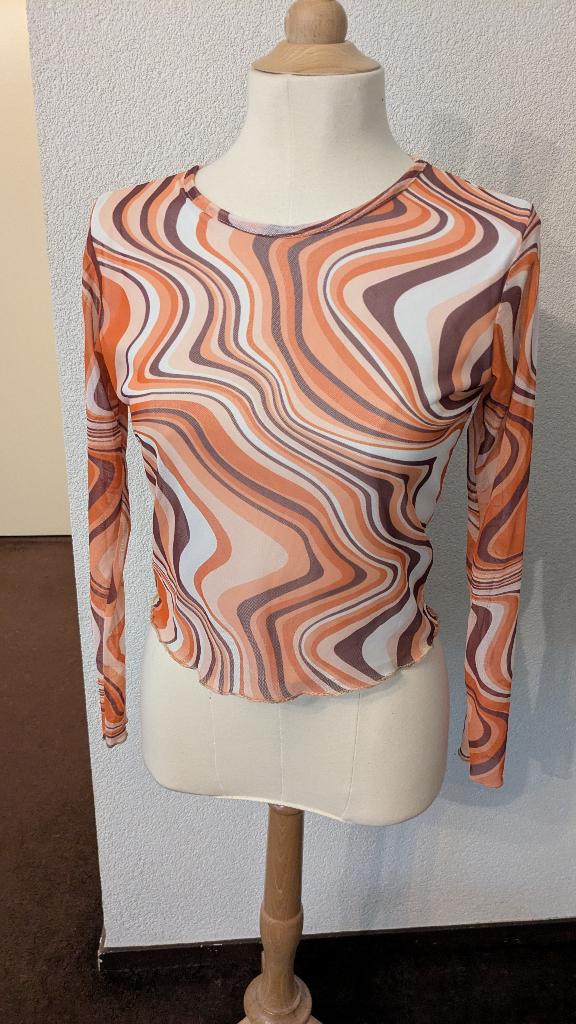 Oranje disco top - BooHoo - maat 38, Kleding | Dames, Tops, Zo goed als nieuw, Maat 38/40 (M), Oranje, Lange mouw, Verzenden