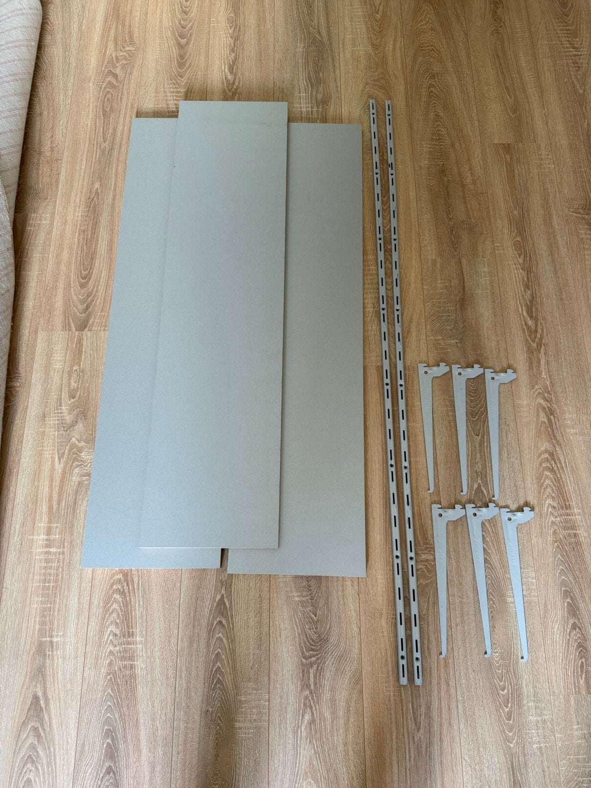 Zo goed als nieuw wandrailsysteem met planken, Ophalen of Verzenden, Zo goed als nieuw