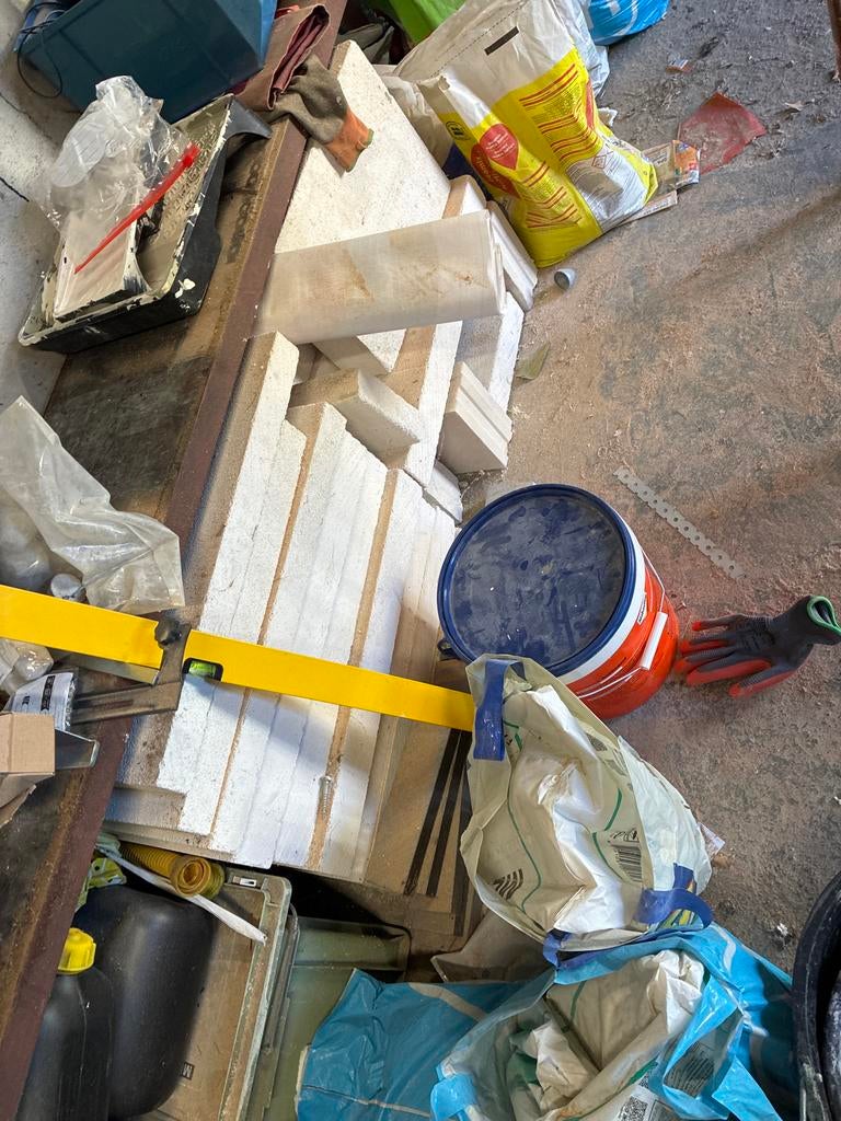 Diverse bouwmaterialen wegens einde verbouwing, Ophalen, Gebruikt