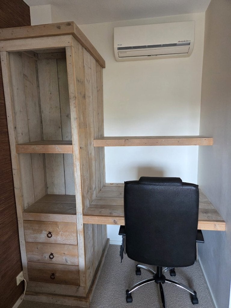 prachtige complete kinderkamer van steigerhout, Ophalen, Zo goed als nieuw, Jongetje of Meisje