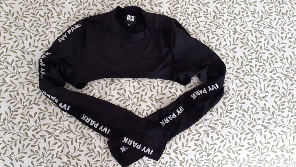 Dames cropped hoodie  Beyonce, Zwart, Ophalen of Verzenden, Zo goed als nieuw, Beyonce Ivy Park