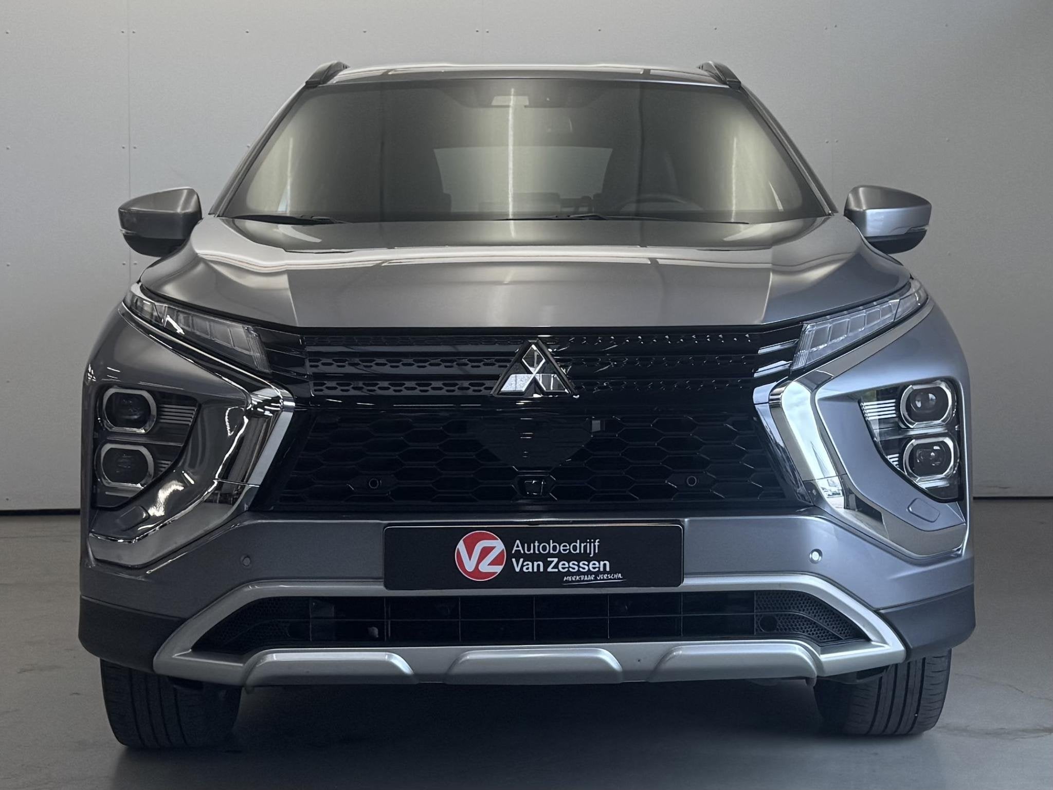 Mitsubishi Eclipse Cross 2.4 PHEV Intense+ | Trekhaak | APP, Auto's, 14 kWh, 4 cilinders, Bedrijf, Vierwielaandrijving