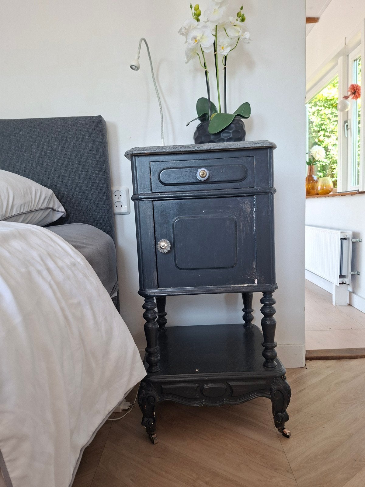 Antiek nachtkastje met marmeren blad, Ophalen of Verzenden