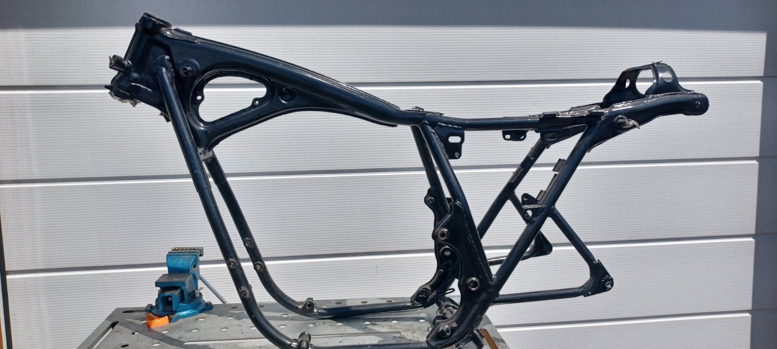 Honda CB 550 frame uit 1977met geldig kentekenplaat XZ 62-89, Ophalen, Nieuw