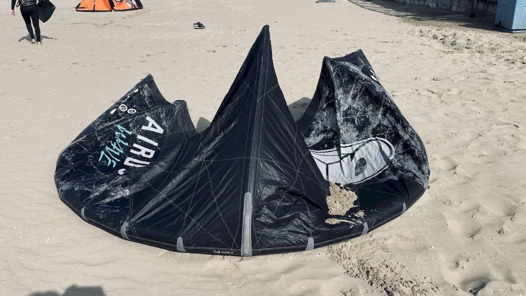 Kite Airush Wave 8m, Watersport en Boten, 8 m², Geen board, Ophalen of Verzenden, Zo goed als nieuw