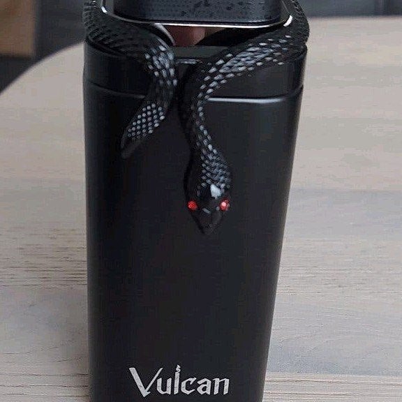 Vulcan French Avenue Black 100 ml, Ophalen of Verzenden, Nieuw, Parfumfles, Gevuld