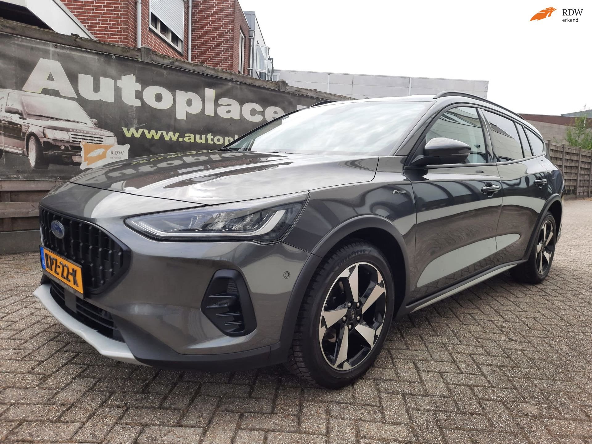 Ford Focus Wagon 1.0 Eco Hybrid Titanium 2023 nw model super, Gebruikt, Euro 6, Hybride Elektrisch/Benzine, 3 cilinders