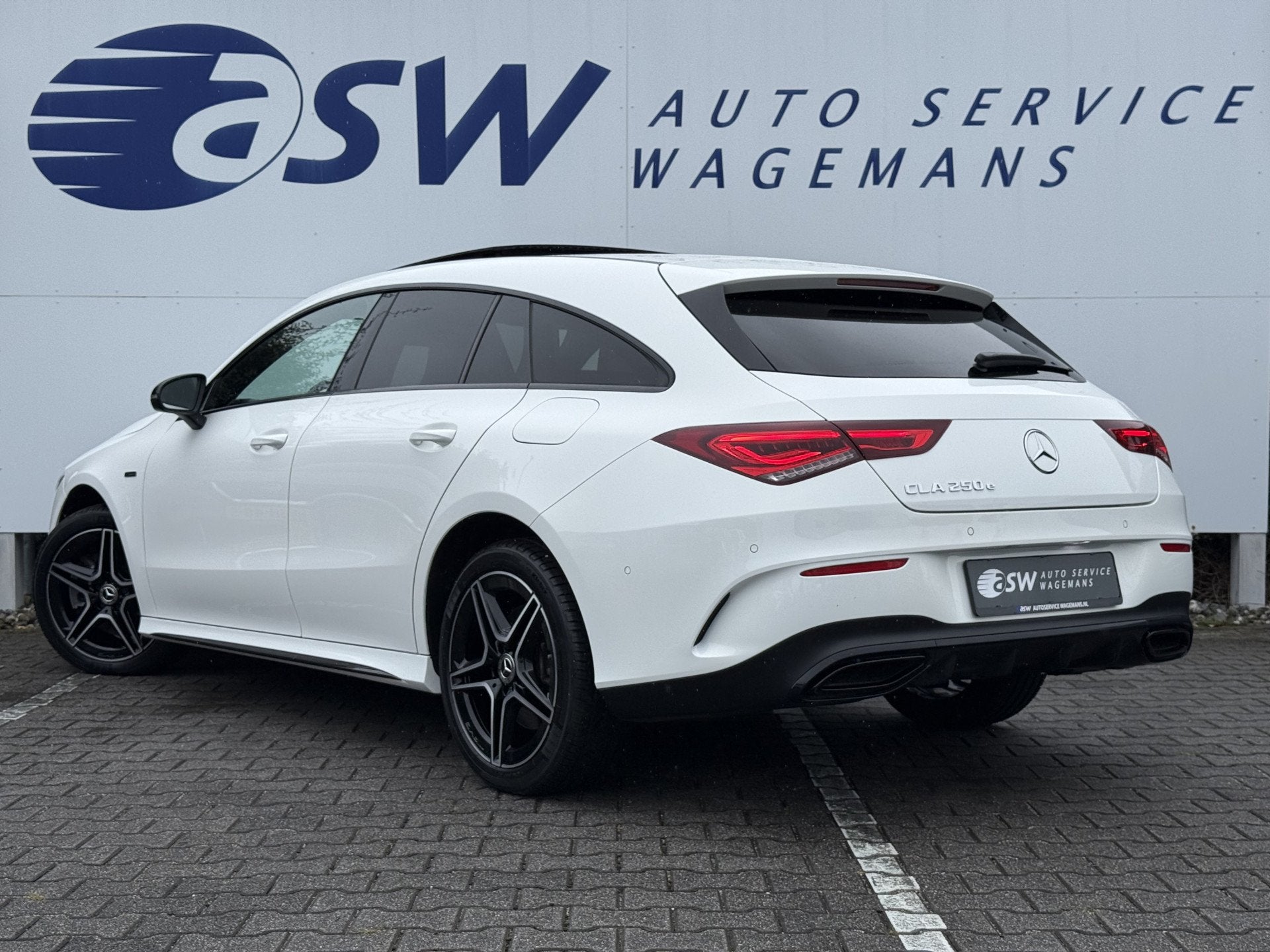 Mercedes-Benz CLA Shooting Brake 250 e Business Solution AMG, Gebruikt, 4 cilinders, Met garantie (alle), 1650 kg