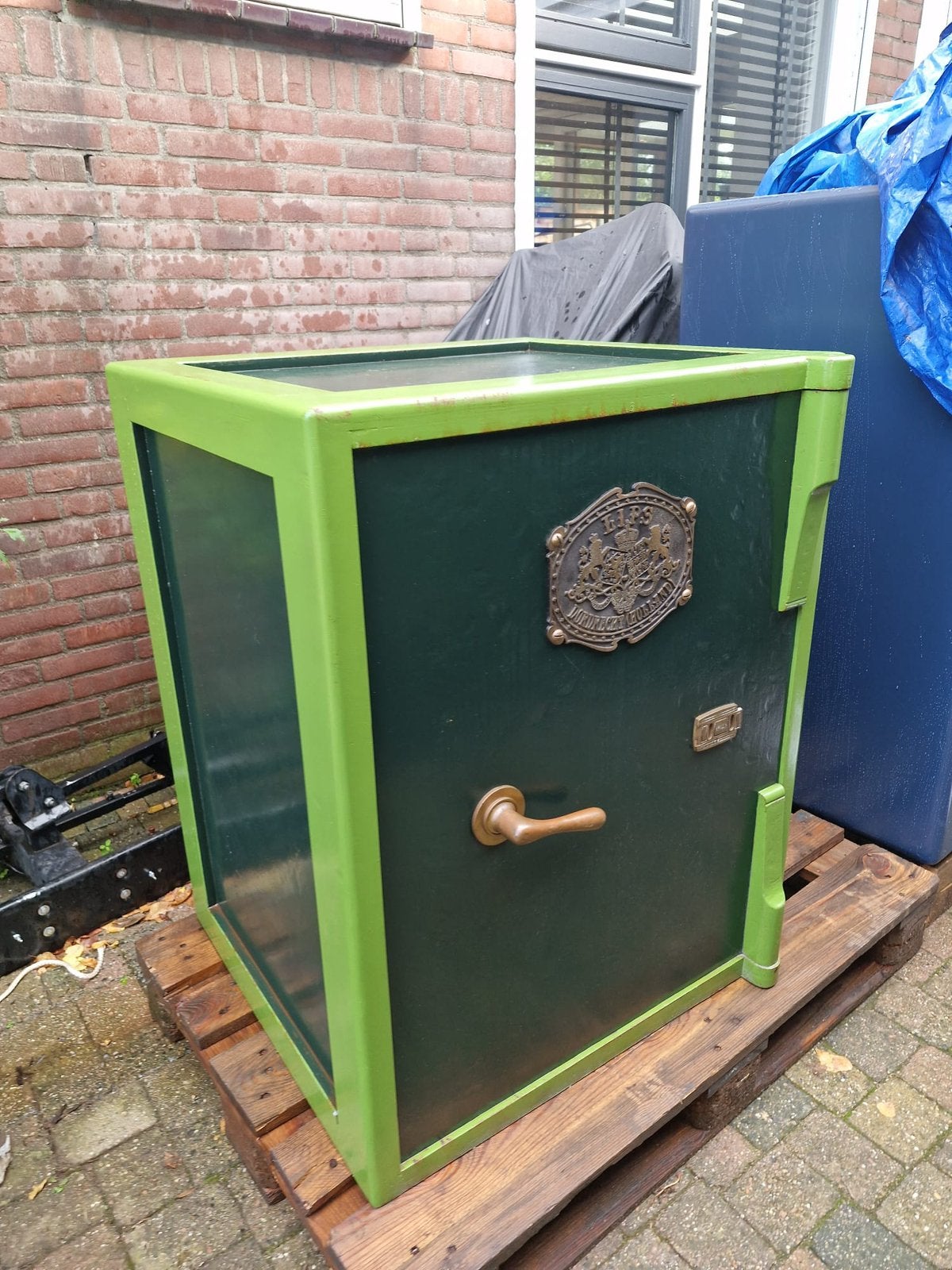 Kluis - safe - lipskluis - kluis lips - safelips- brandkast, Ophalen, Zo goed als nieuw, Brandkast