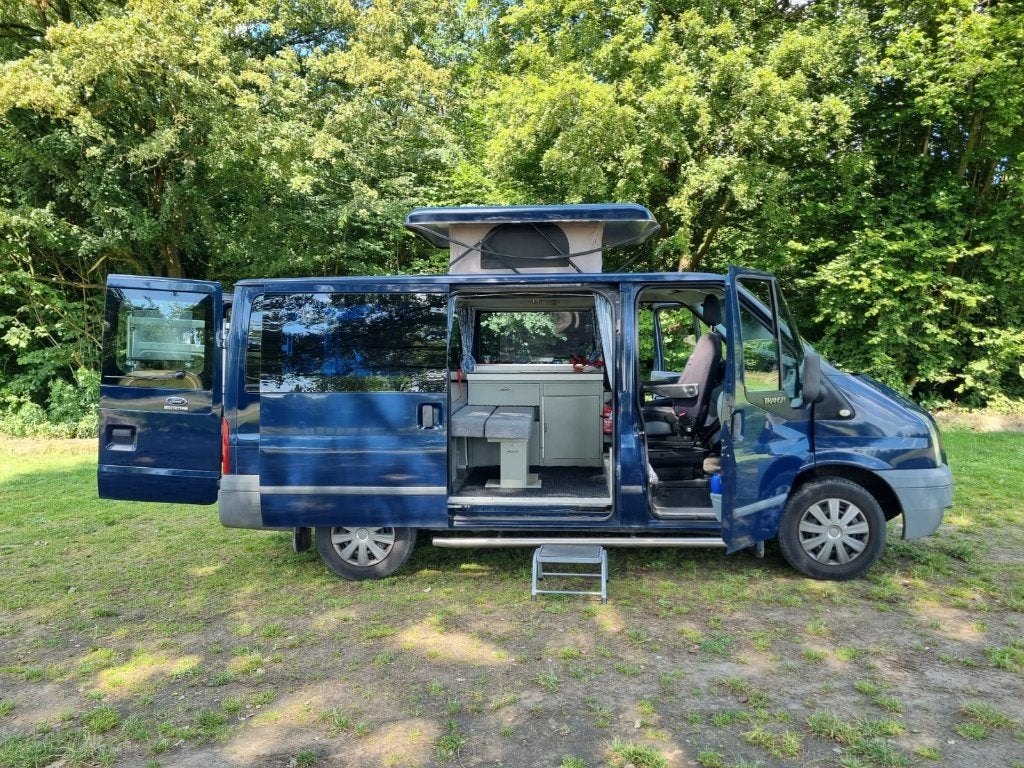 Ford Transit Tourneo Camper 2.2D 74KW 2012 Blauw L1H1, Auto's, Ford, Voorwielaandrijving, Euro 5, Stof, 2000 kg