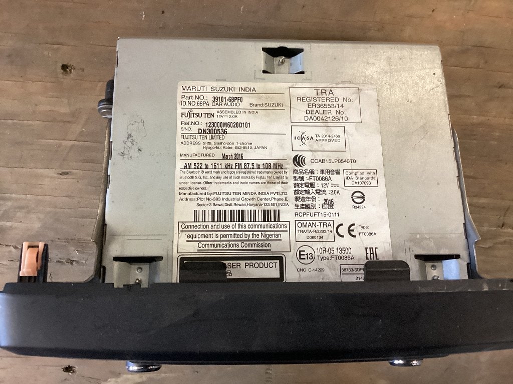 Suzuki Swift Radio CD Speler Bluetooth FT7086A, Ophalen, Gebruikt