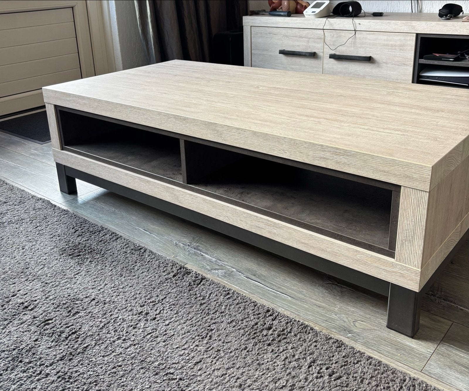 Salontafel met opbergruimte - Modern design, 100 tot 150 cm, Zo goed als nieuw, Overige houtsoorten, 50 tot 100 cm