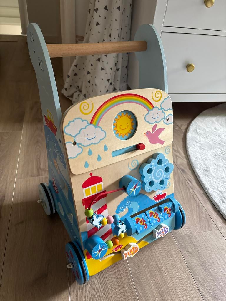 Houten loopwagen met activiteitenbord - Zo goed als nieuw, Ophalen, Zo goed als nieuw, Overige typen, Met wieltjes