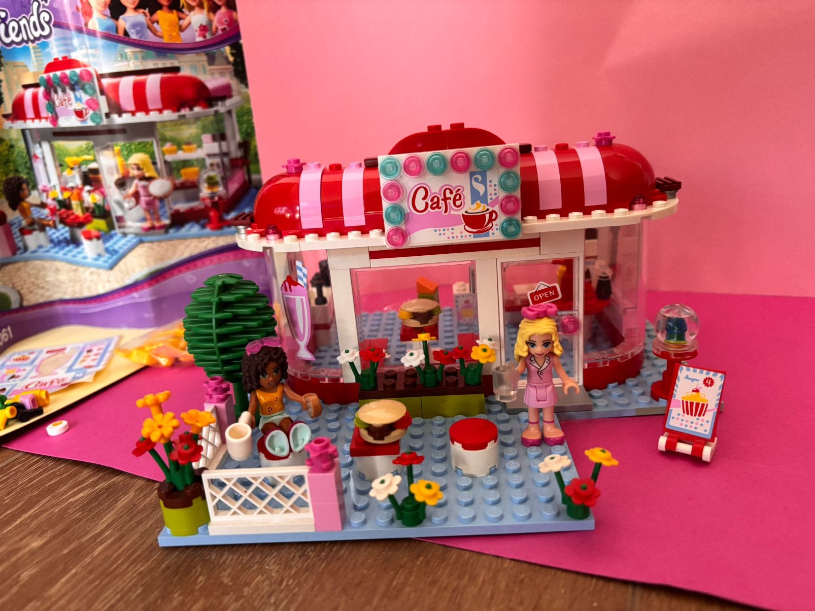 LEGO FRIENDS CAFE NR 3061, Kinderen en Baby's, Speelgoed | Duplo en Lego, Ophalen of Verzenden, Zo goed als nieuw