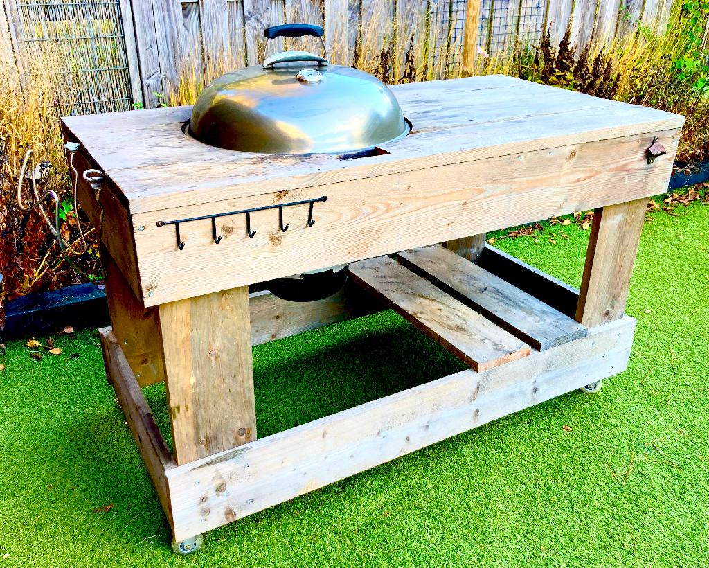 BBQ Tafel Steigerhout | Weber 57cm | Buitenkeuken |, Tuin en Terras, Buitenkeukens, Ophalen, Gebruikt, Houtskool, Vrijstaand