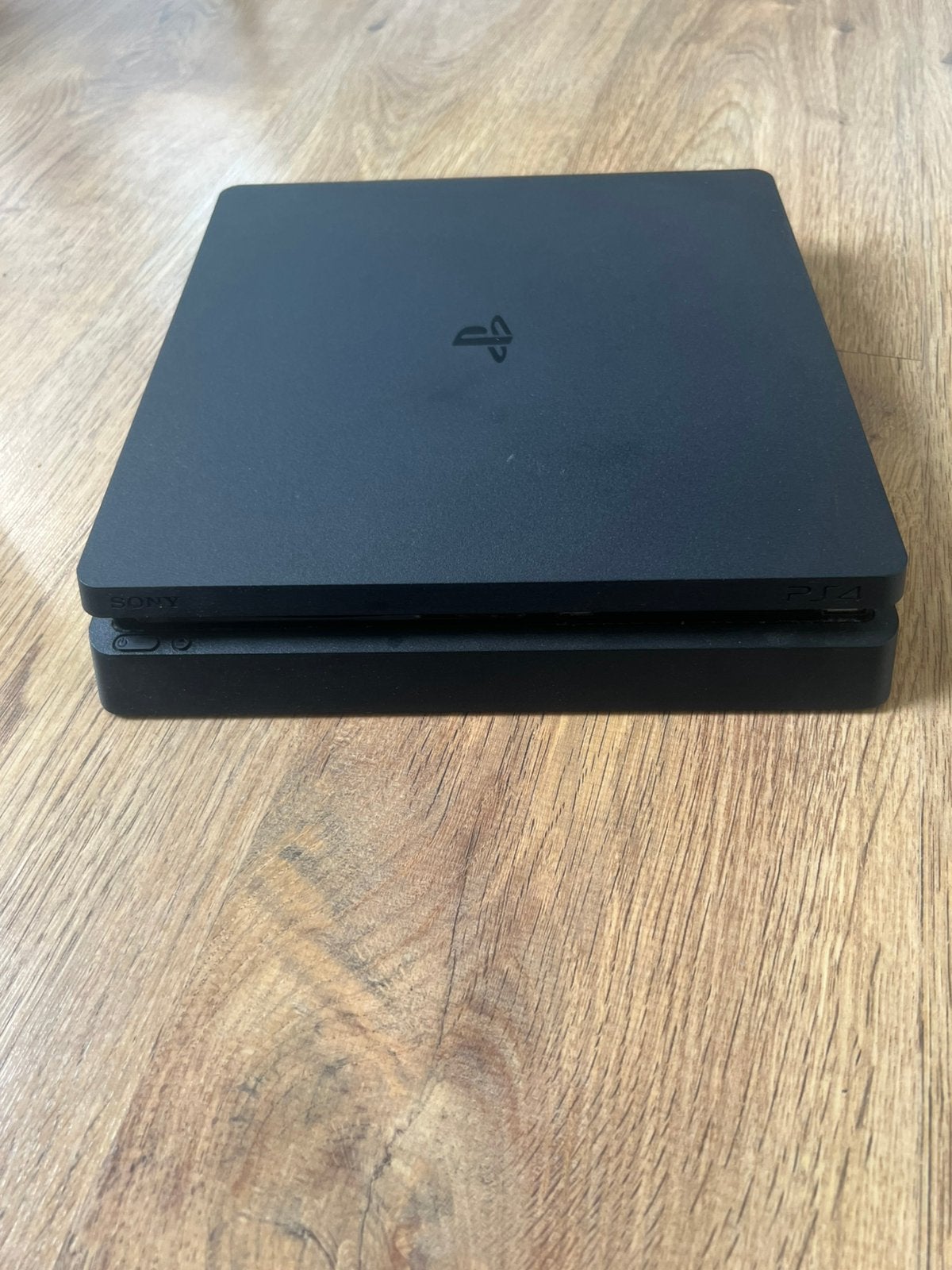 Ps4 met 3 controllers, met alle kabels en 6 spellen er bij, Spelcomputers en Games, Spelcomputers | Sony PlayStation 4, Met games