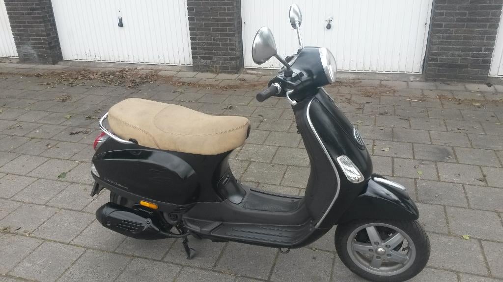 vespa lx 50 4t, geel kenteken, inruil mogelijk, Fietsen en Brommers, Scooters | Vespa, Gebruikt, Overige modellen, Ophalen of Verzenden